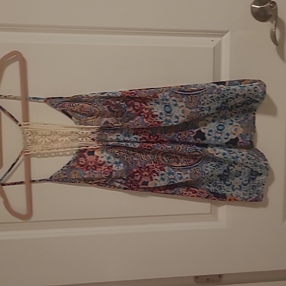 3/$27 Maurices patterned top - Picture 4 of 6